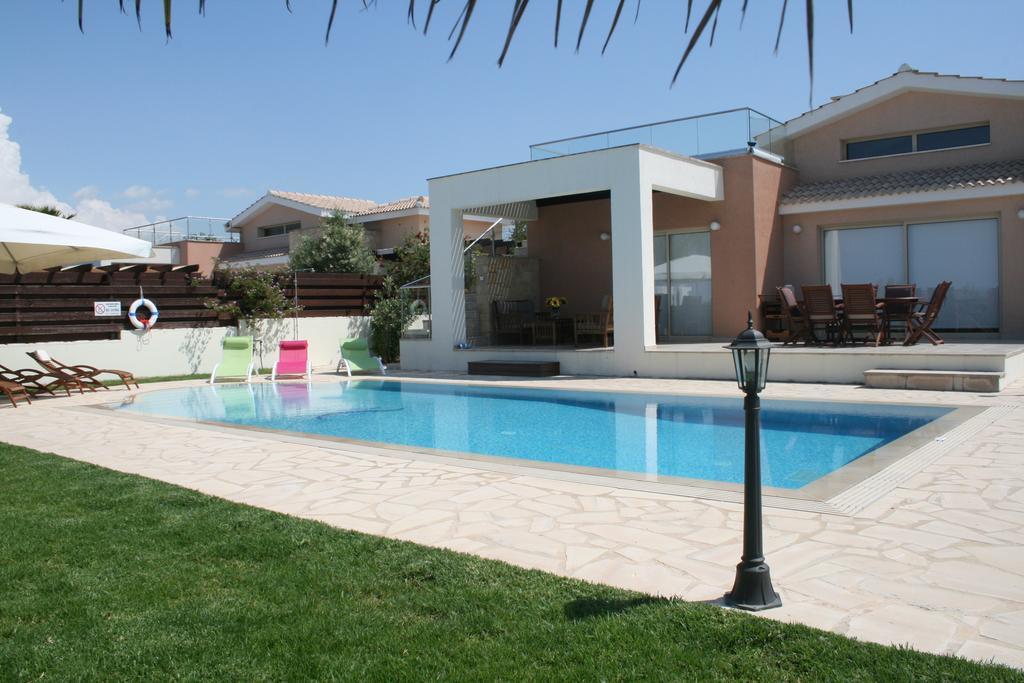 Paradise Latchi Villa 폴리스 객실 사진
