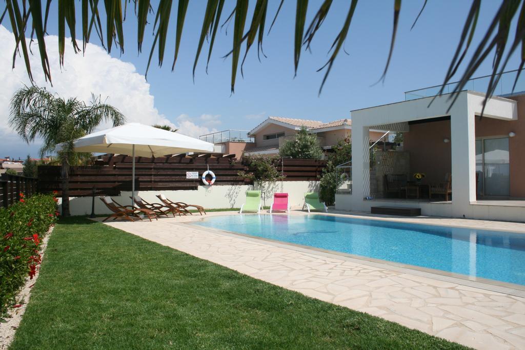 Paradise Latchi Villa 폴리스 객실 사진